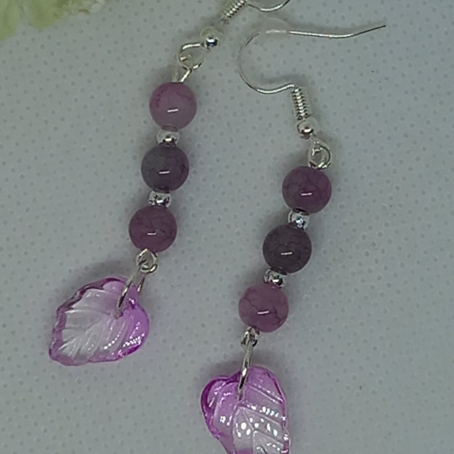 Mauve leaf earrings