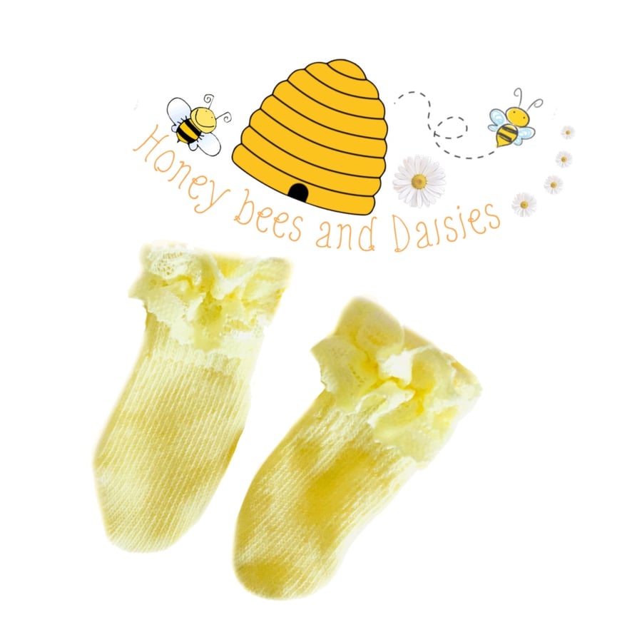 Lemon Lace-topped Ankle Socks