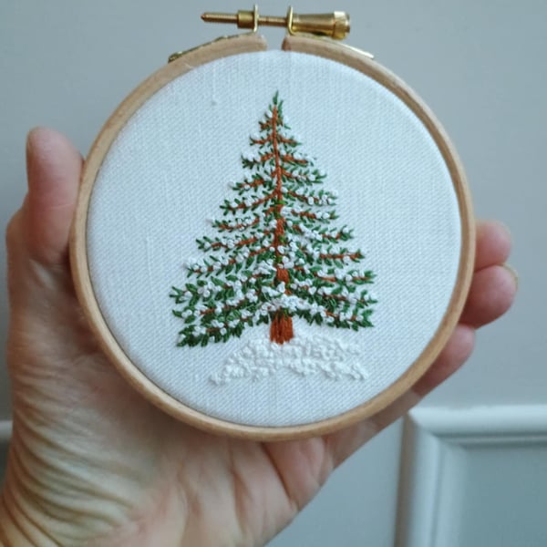 Christmas Tree embroidery art - hand embroidered hoop picture 