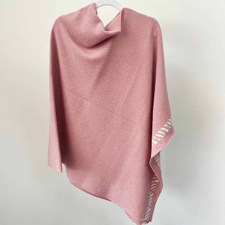 Summer Seconds Lambswool knitted poncho - calamine pink and white