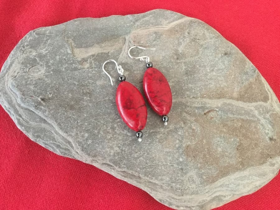 Dangle earrings with red magnesite and silver
