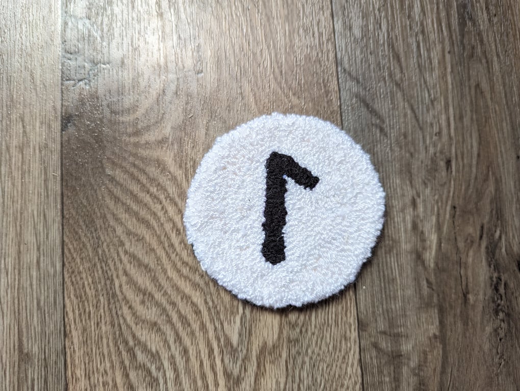 Laguz 'Water' Rune Mug Rug Decor 