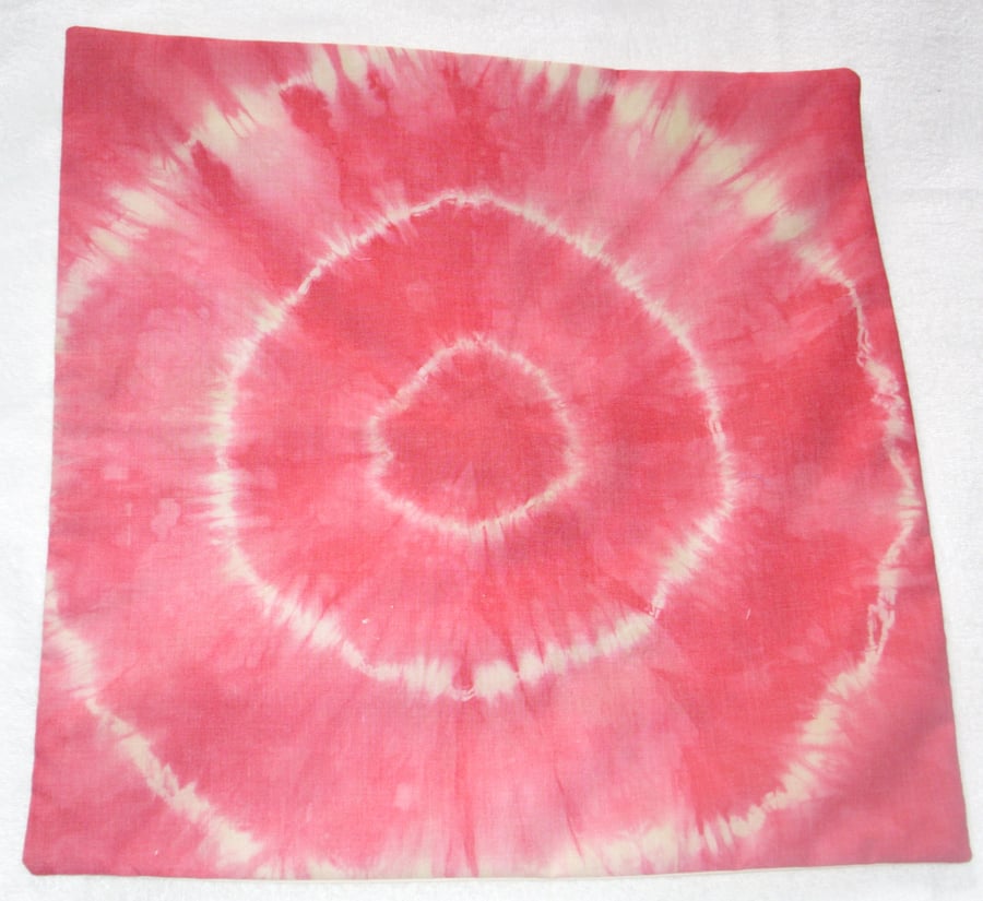 Deep Pink tie dye cushion, circles in circles