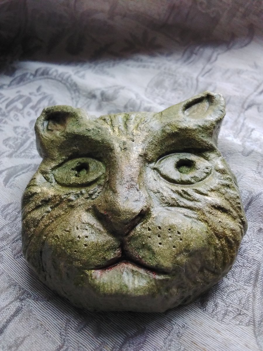 Cat Face carving 