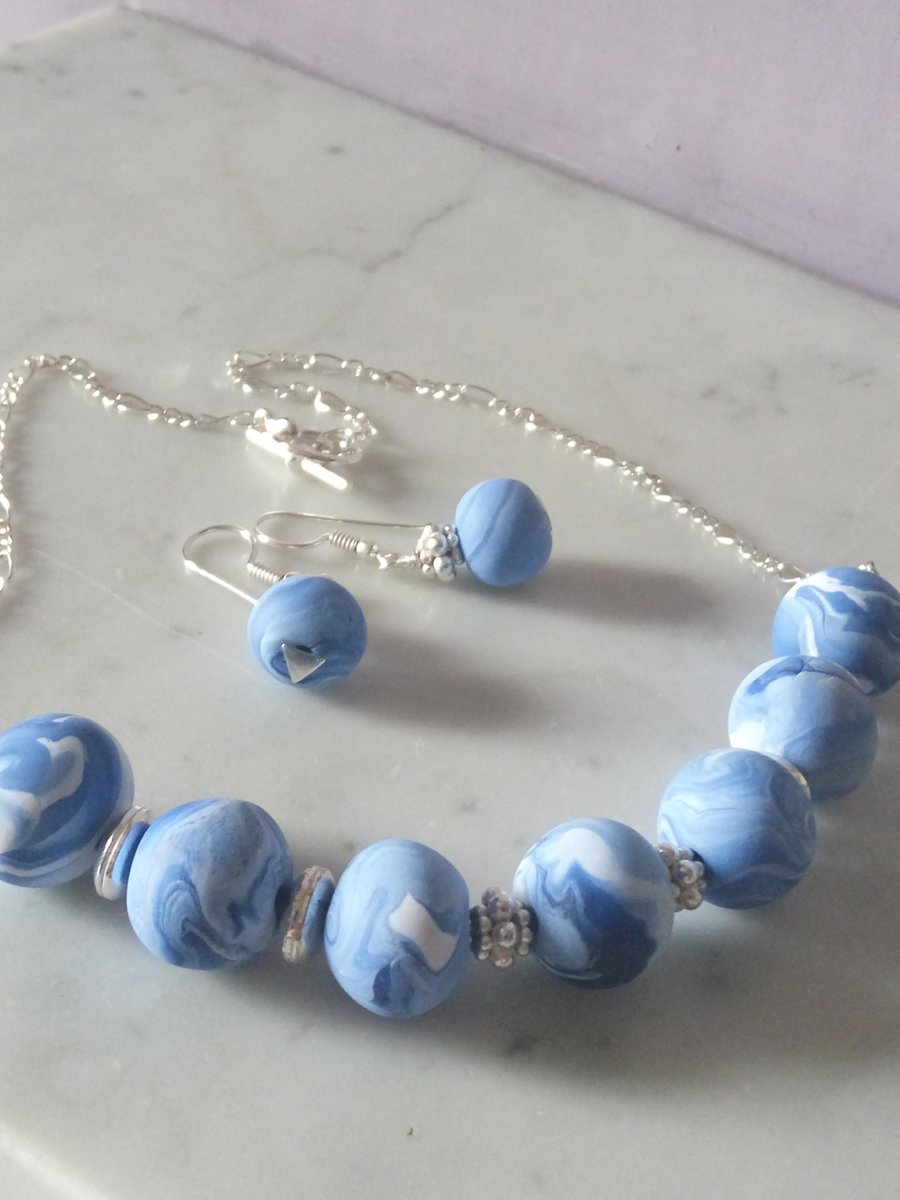 POLYMER CLAY MARBLE NECKLACE WITH FREE EARRINGS - FREE UK SHIPPING