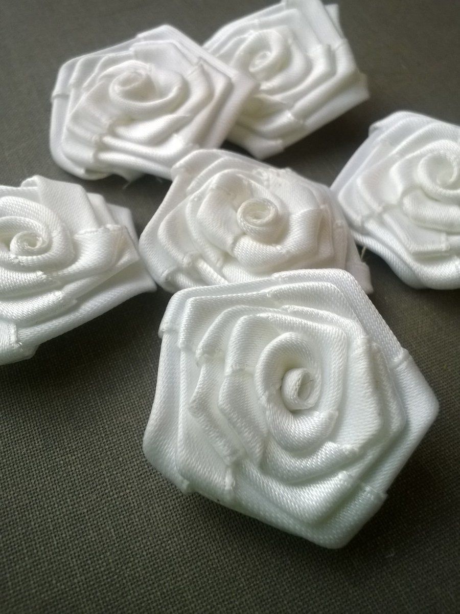 10 white satin ribbon roses, flower embellishments