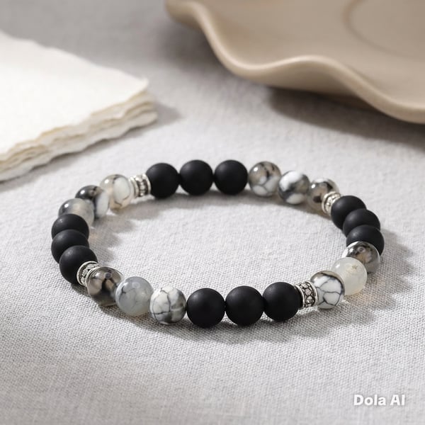 Unisex Monochrome Bracelet. 
