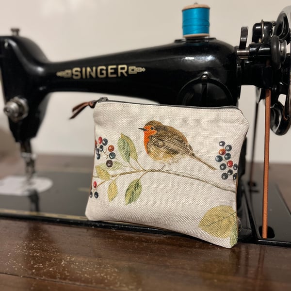 Robin and berries linen small zip pouch