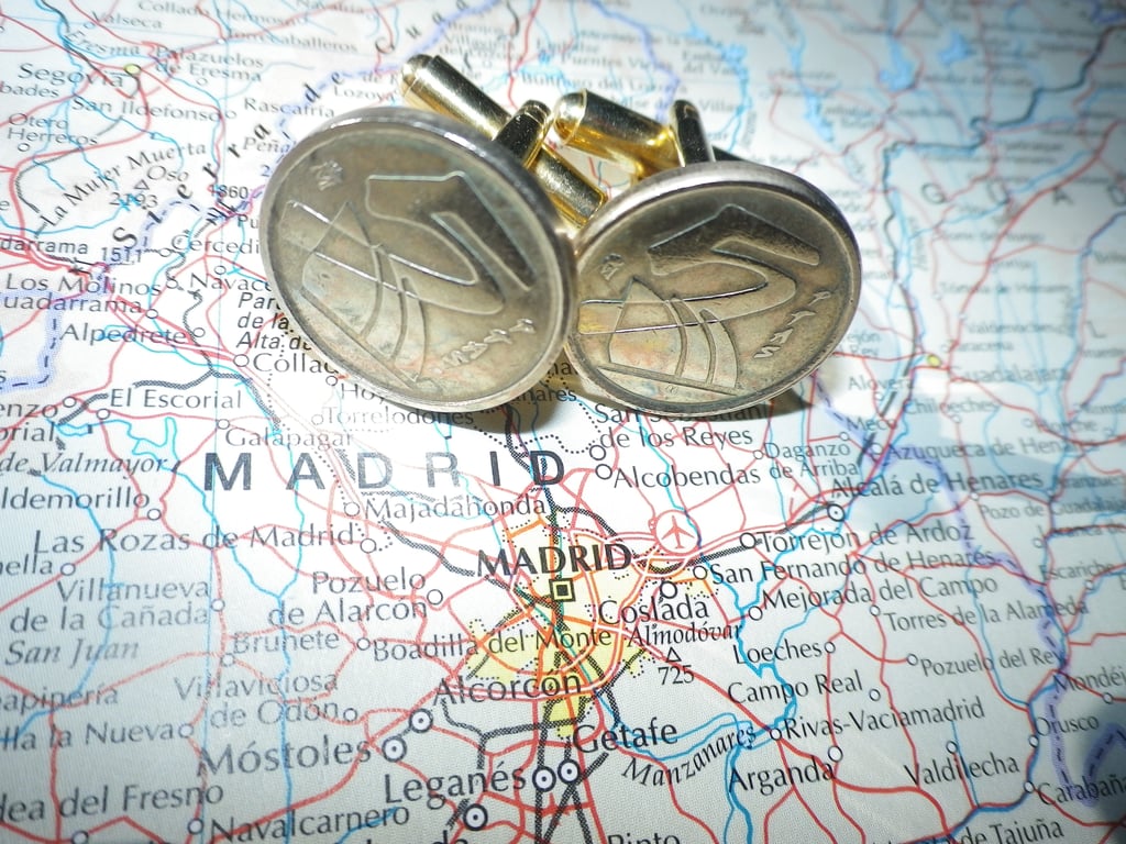 5th Anniversary gold plated Spanish 5 peseta cufflinks, gift box, free shipping