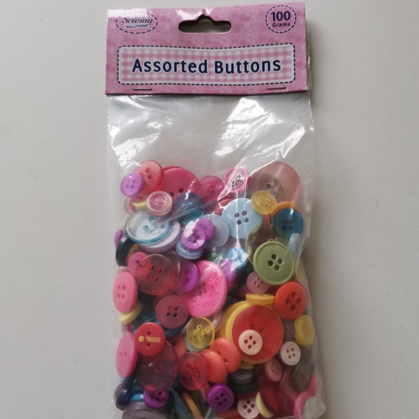 100g Assorted Colours & Size Buttons, Knitting & Sewing Supplies