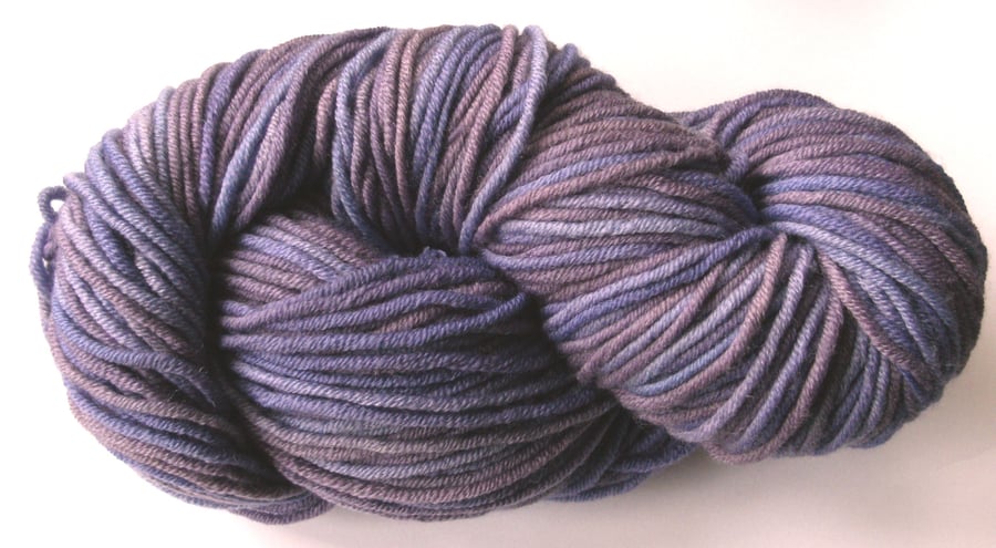 Hand-dyed 100% MERINO ARAN 100g Purple Blueberry 1