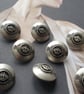 18mm 11 16" 28L metal crest buttons Antique Silver - Image 1