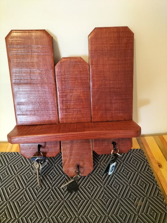 Attractive Hall Shelf and Keyholder