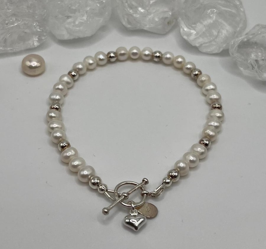 Freshwater Pearl Heart Charm Bracelet