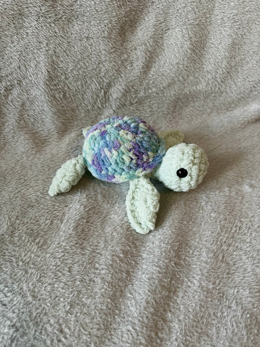Crochet turtle 