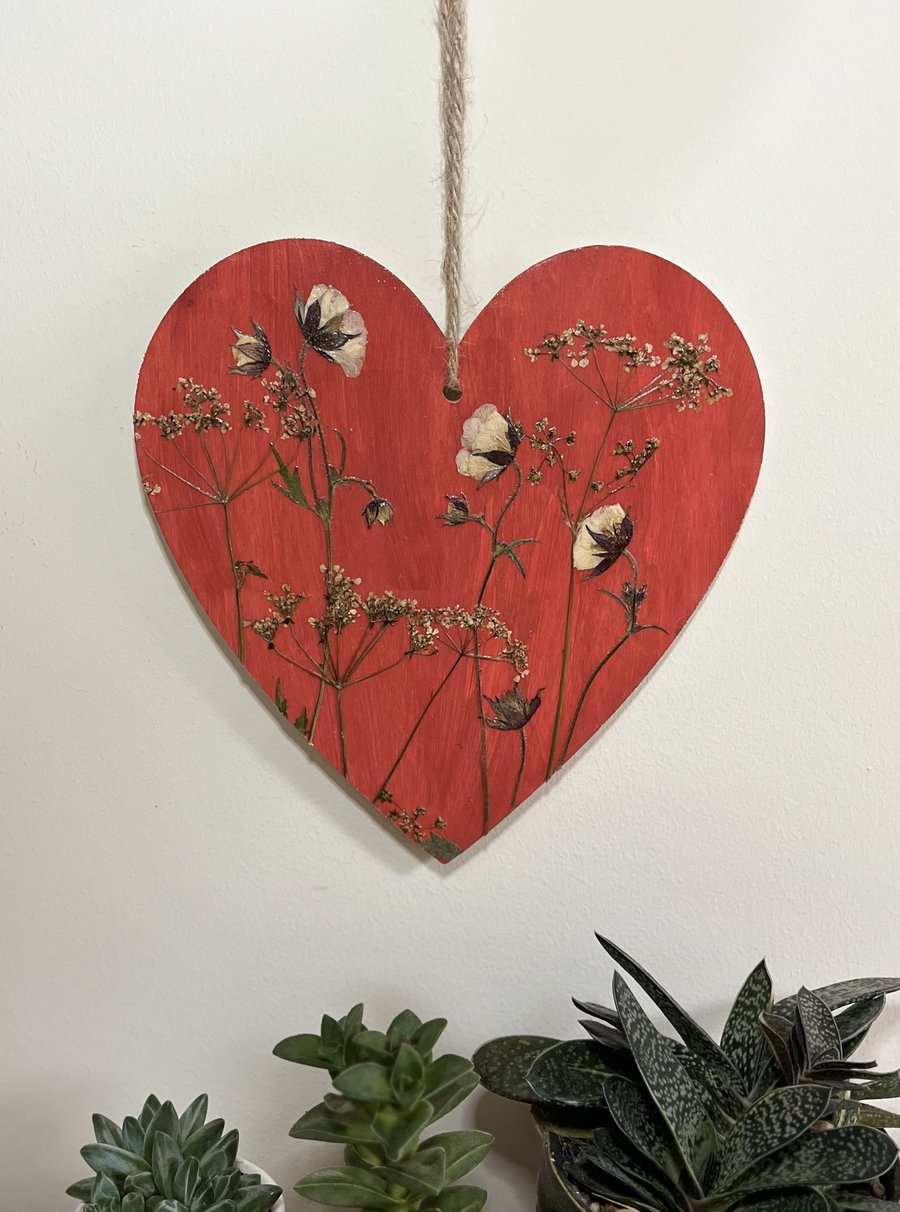 Pressed Flower Hand Painted Wooden Heart Geums and Cow Parsley Botanical Art