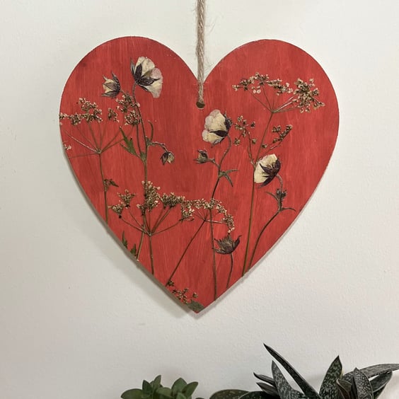 Pressed Flower Hand Painted Wooden Heart Geums and Cow Parsley Botanical Art