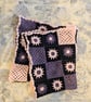 Beautiful flower crochet blanket - Image 2