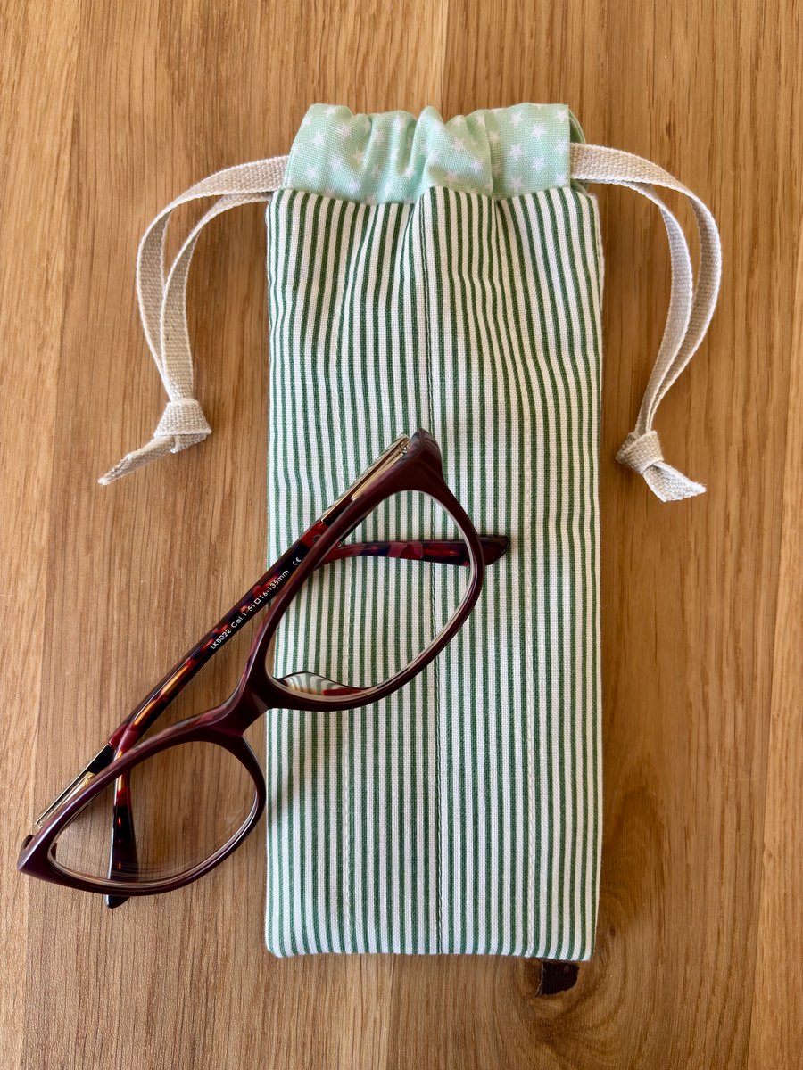 Glasses case, sunglasses pouch, padded, with drawstring in green stripe