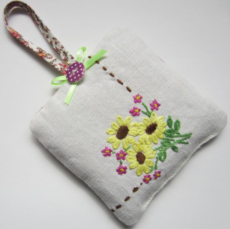 Vintage Embroidered Floral Lavender Bag