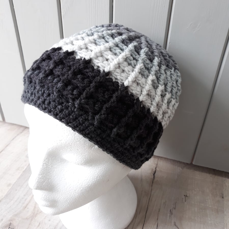 Hand crochet beanie style chunky hat