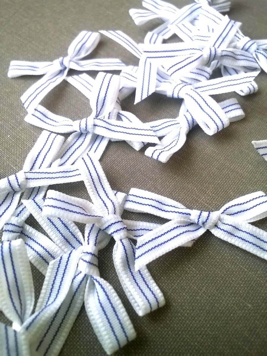 20 blue and white striped ribbon bows 3cm wide approx. great for nautical crafts