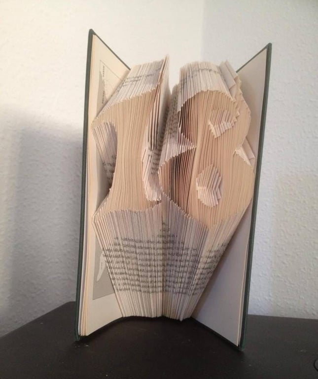 18 MMF Book Folding Pattern - EMAILED PDF PATTERN