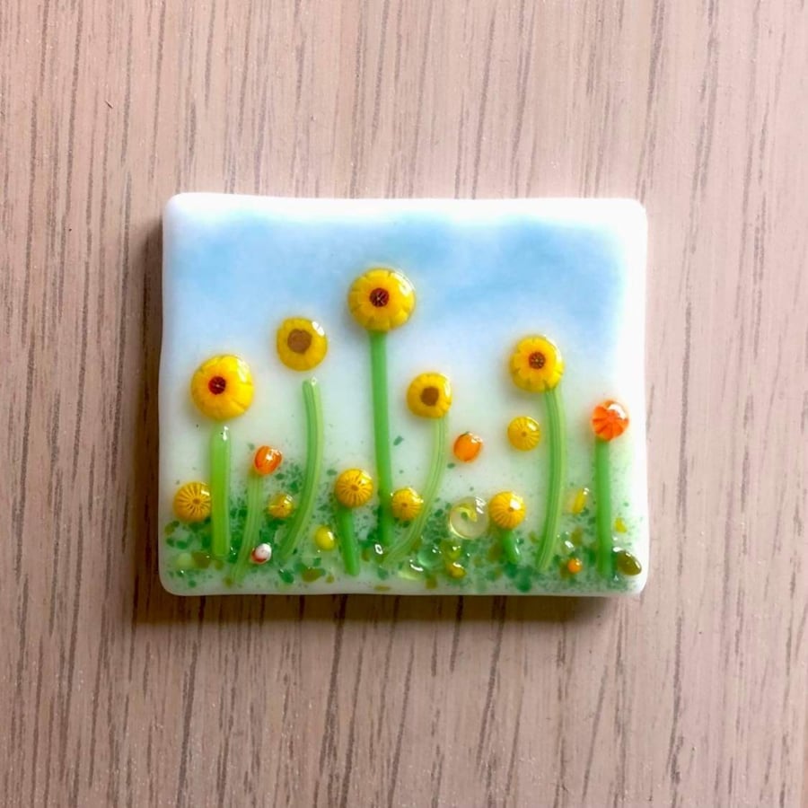 Fused glass fridge magnet keepsake decoration, sunflowers