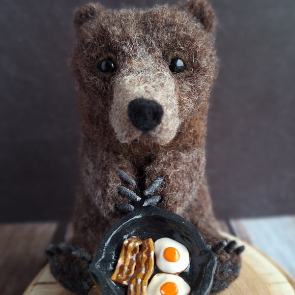 Huckle the Breakfast Bear