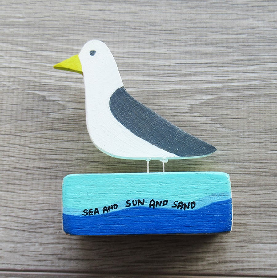 SEAGULL ORNAMENT - SEA AND SUN AND SAND