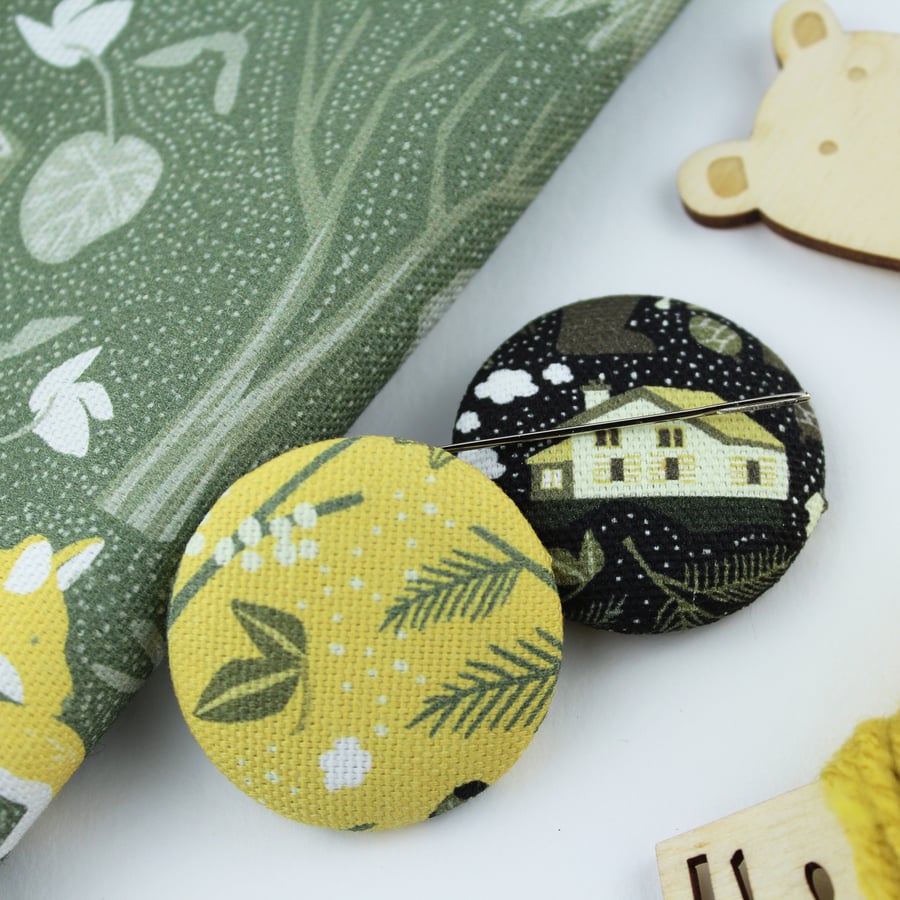 2 large Pin & Needle Holder