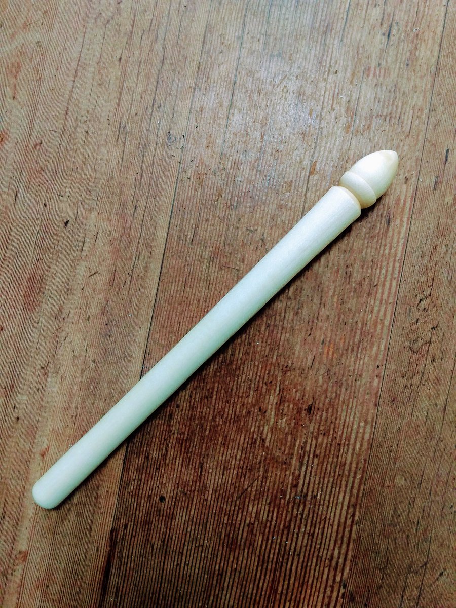 Spurtle English Acorn Style - Traditonal & Best Porridge Stirrer    