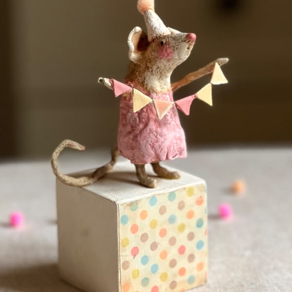 Hester a whimsical spun cotton mouse