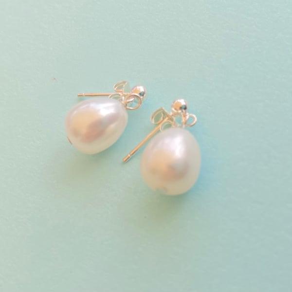 Freshwater Pearl Sterling Silver Earrings
