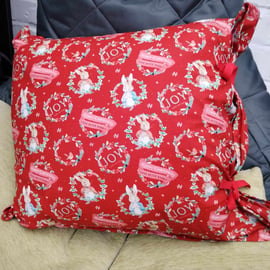 PETER RABBIT Christmas pillowcase