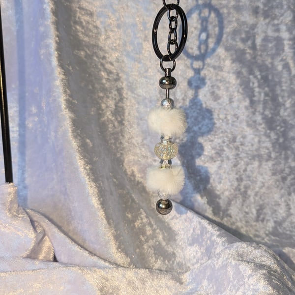 White Fluffy bead keyring