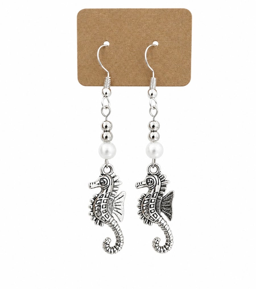 Sea horse earrings 