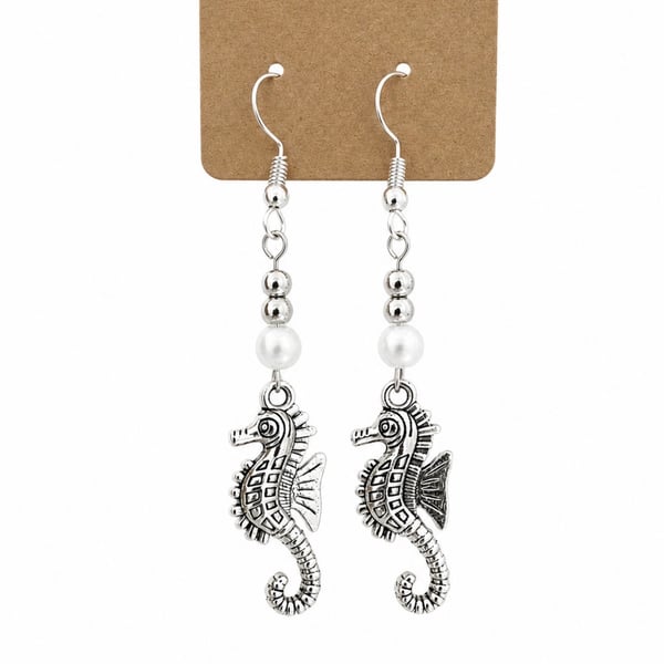 Sea horse earrings 