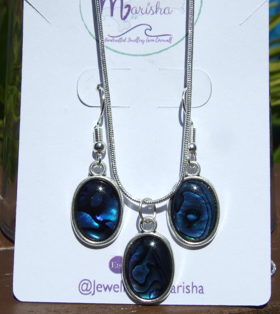 Rare Blue Paua Shell Abalone Silver Plated Oval Necklace & Earrings Set