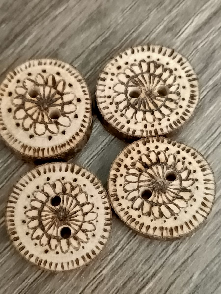   Mandala style wooden buttons pack of 4 BHM1