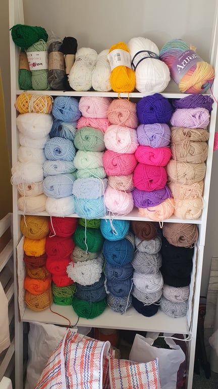 Lovely Laura Creates