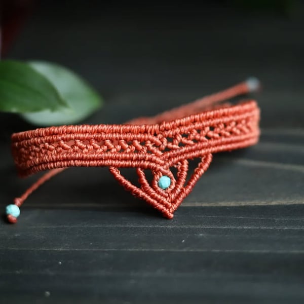 Macrame bracelet in terracota with natural stone peruvian turquoise