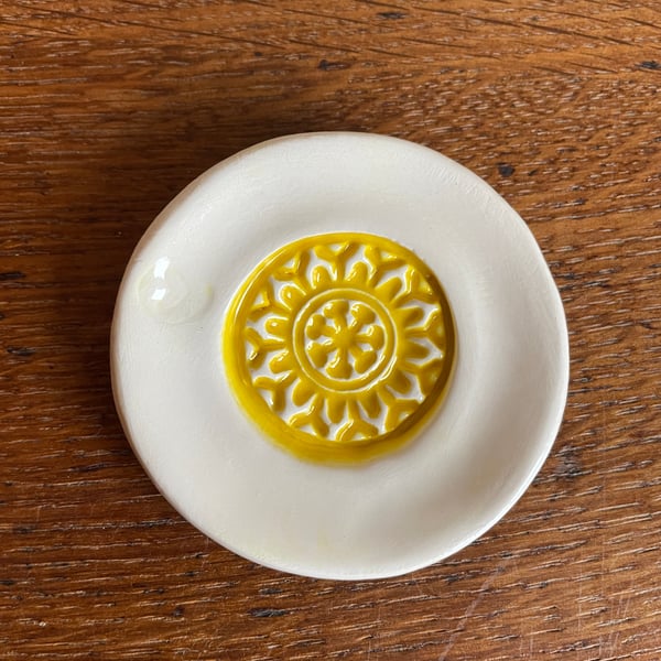 Ceramic ring dish with yellow mandala