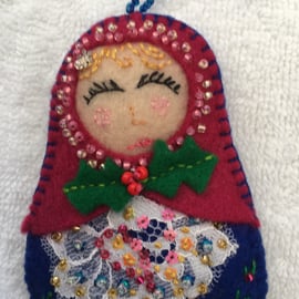 Felt Christmas ornament 