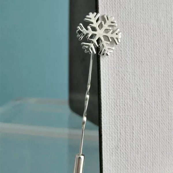 Sterling Silver Plain-Smooth Snowflake Tie & Lapel Stick Pin-Brooch 