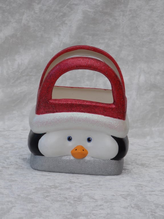 Ceramic Xmas Christmas Penguin Gift Bag Container Ornament Table Decoration.