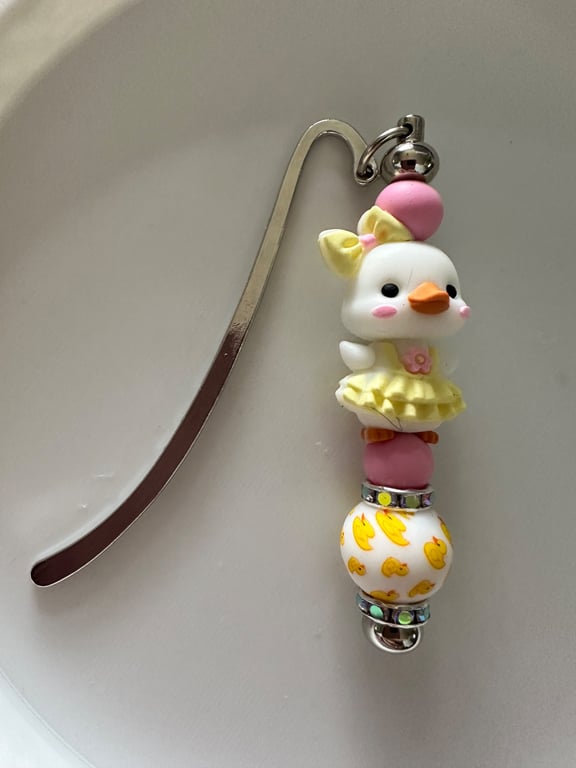 Cute Duckling Beaded Metal Hook Bookmark, Yellow Rubber Duck Pattern Bead, Gift