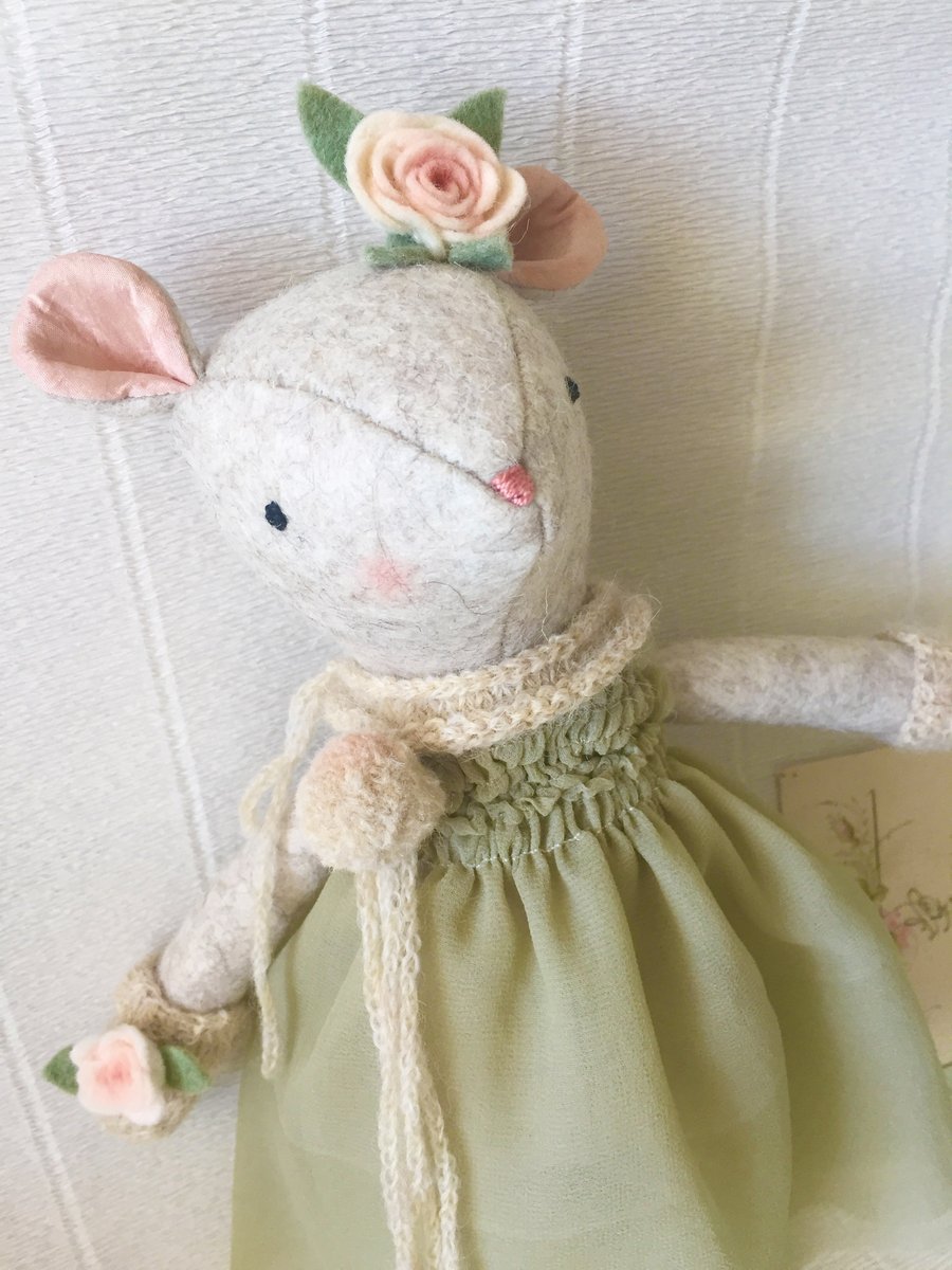 Georgette - A Chateau Mouse