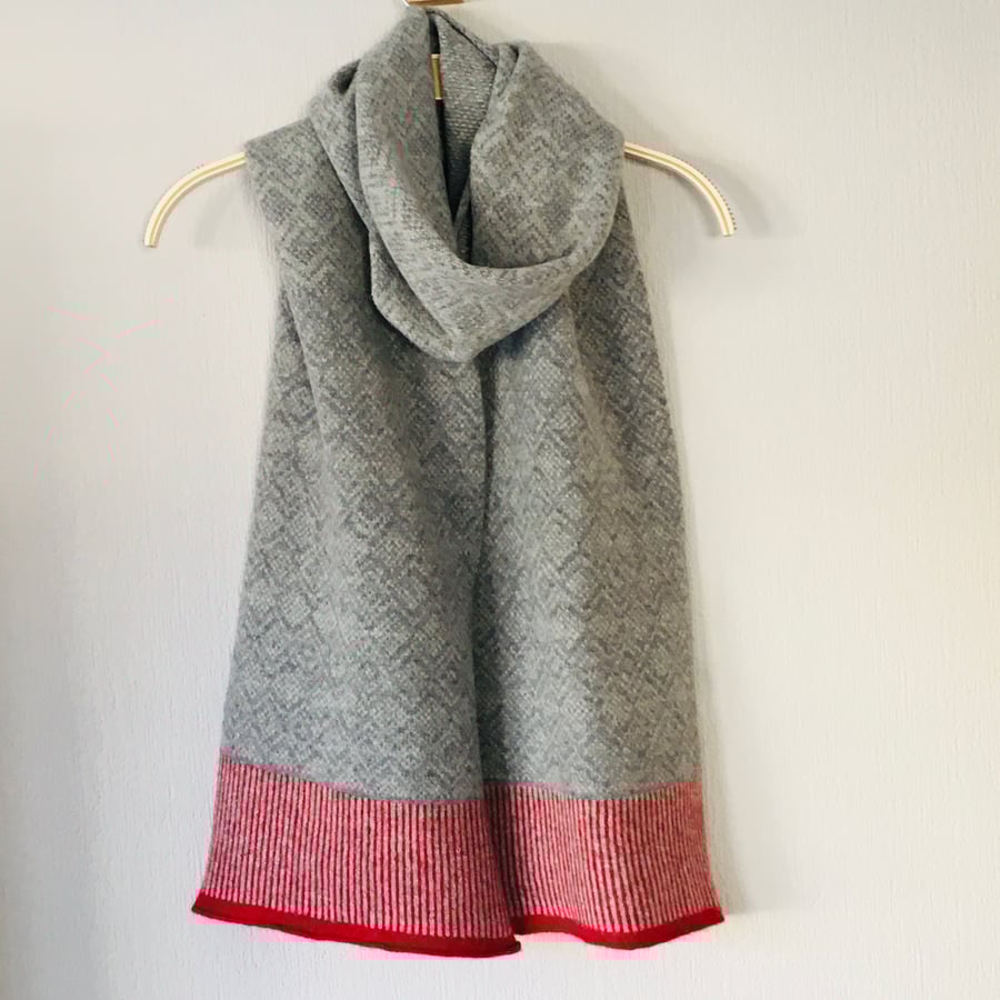 Scarf merino lambswool Scandi scarf pearl grey and uniform grey with berry red