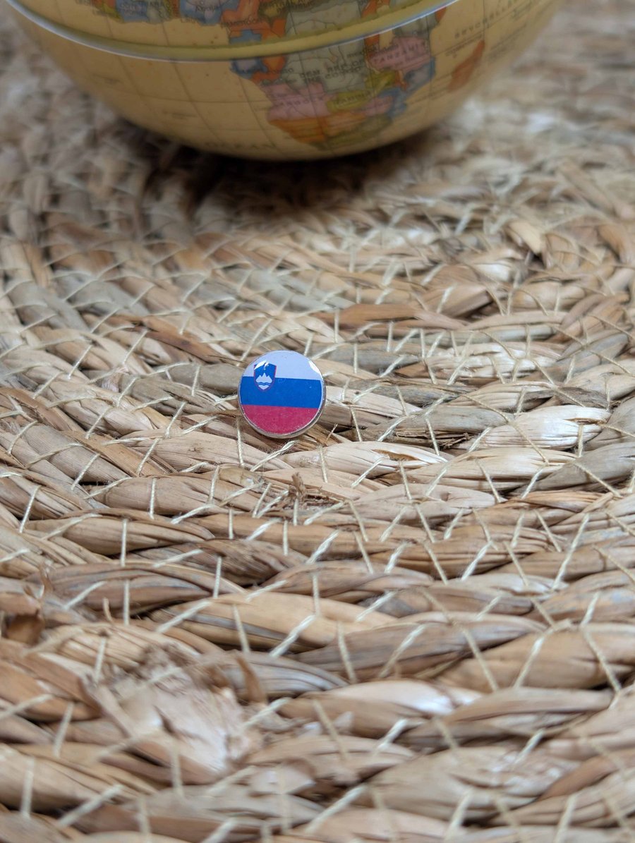 Slovenia Flag Map Pin – European Travel Map Push Pin for Wooden Maps, Slovenian